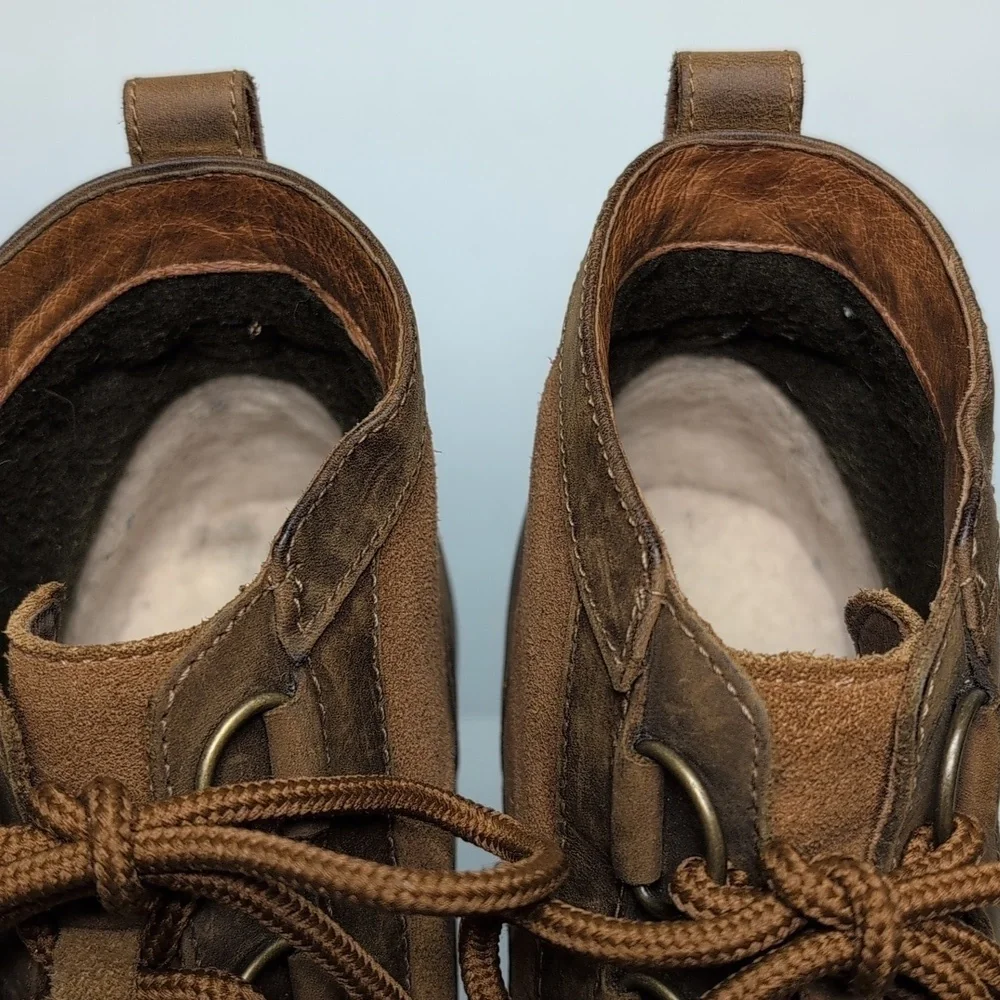 UGG Heather lace up bootie boots women's size 9 EU 40